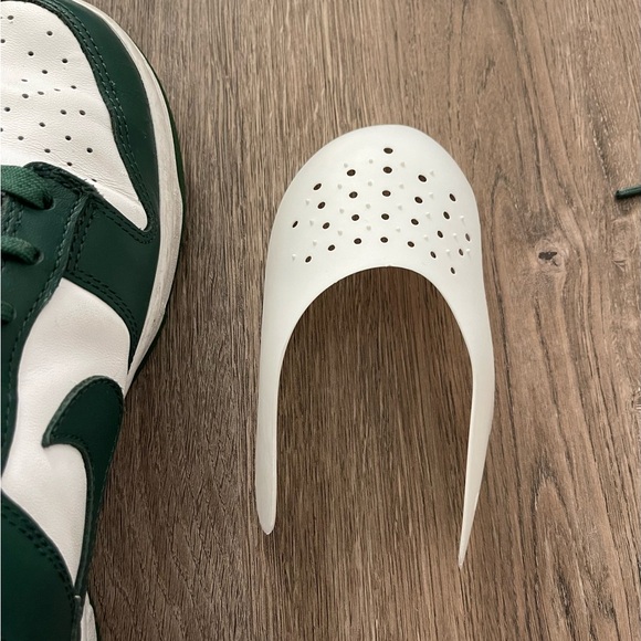 nike michigan state dunks - Picture 5 of 7